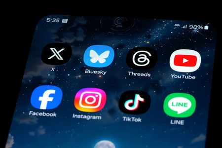 Japón estudiará la introducción de restricciones de edad para usar las redes sociales